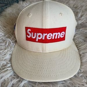 Supreme fitted hat